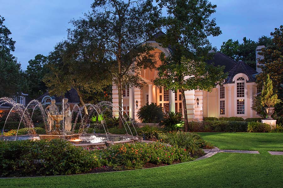 Home of Television Personality & Fixture of Houston Political Scene Heads to Luxury Auction®