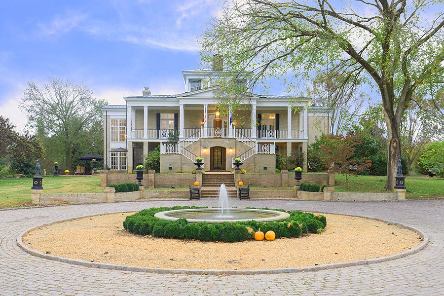 Virginia Estate Outside Richmond Scheduled for Auction Nov 18th