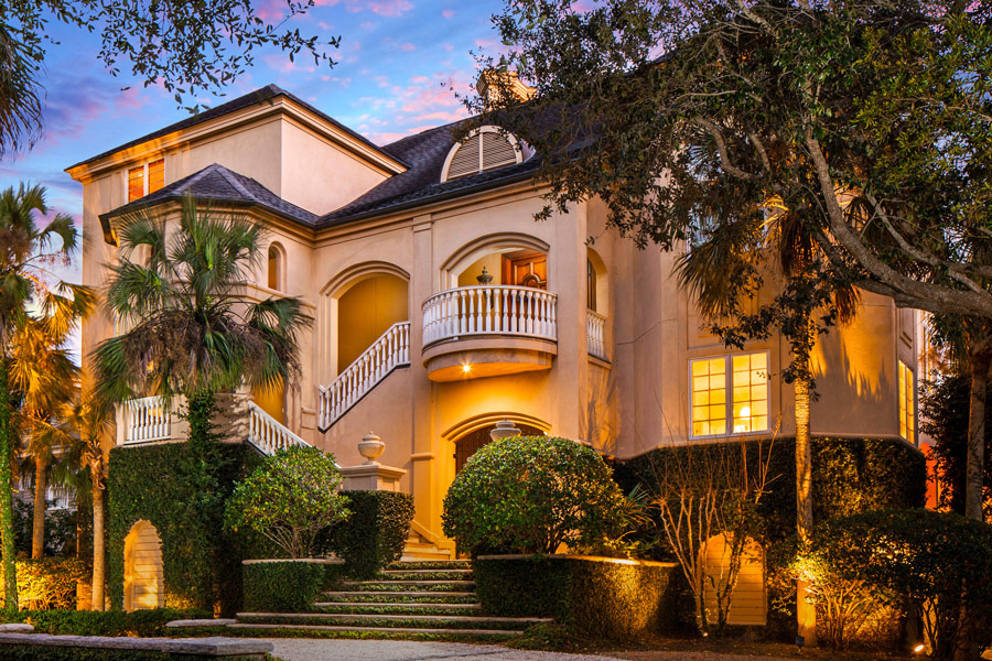 A South Carolina Vacation Home Heads to Auction