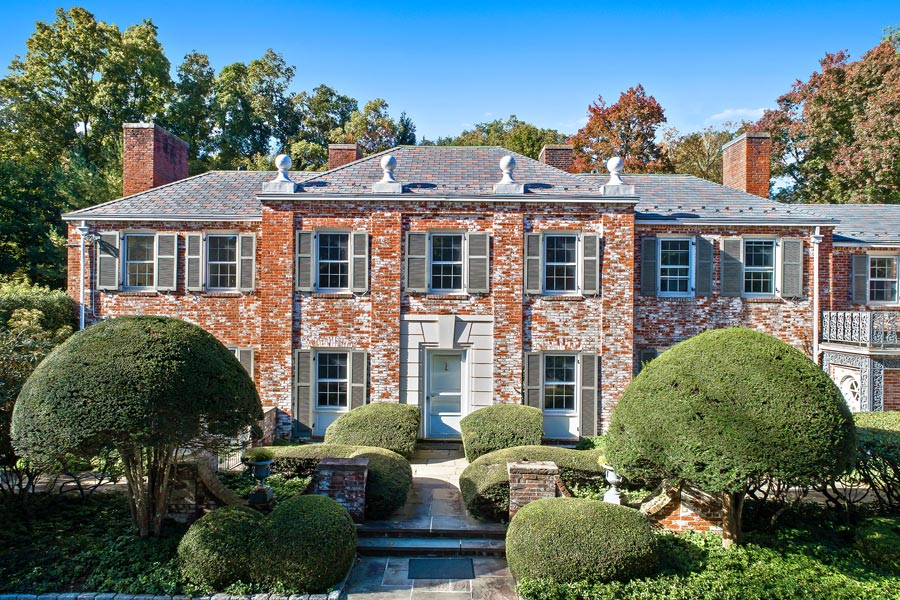 Long-Time Yardley Soap Family Estate Headed to Auction
