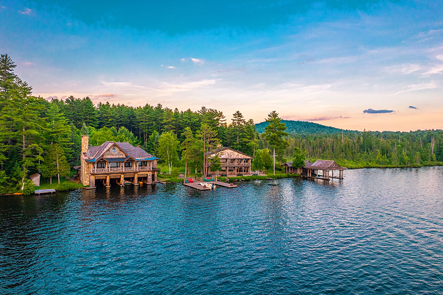 Luxury Auction® Scheduled for Luxe Retreat in NY Lake Enclave that’s Hosted Multiple U.S. Presidents