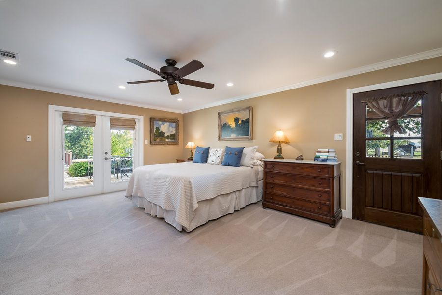 Pecan Bluff on the Brazos River Platinum Luxury Auctions