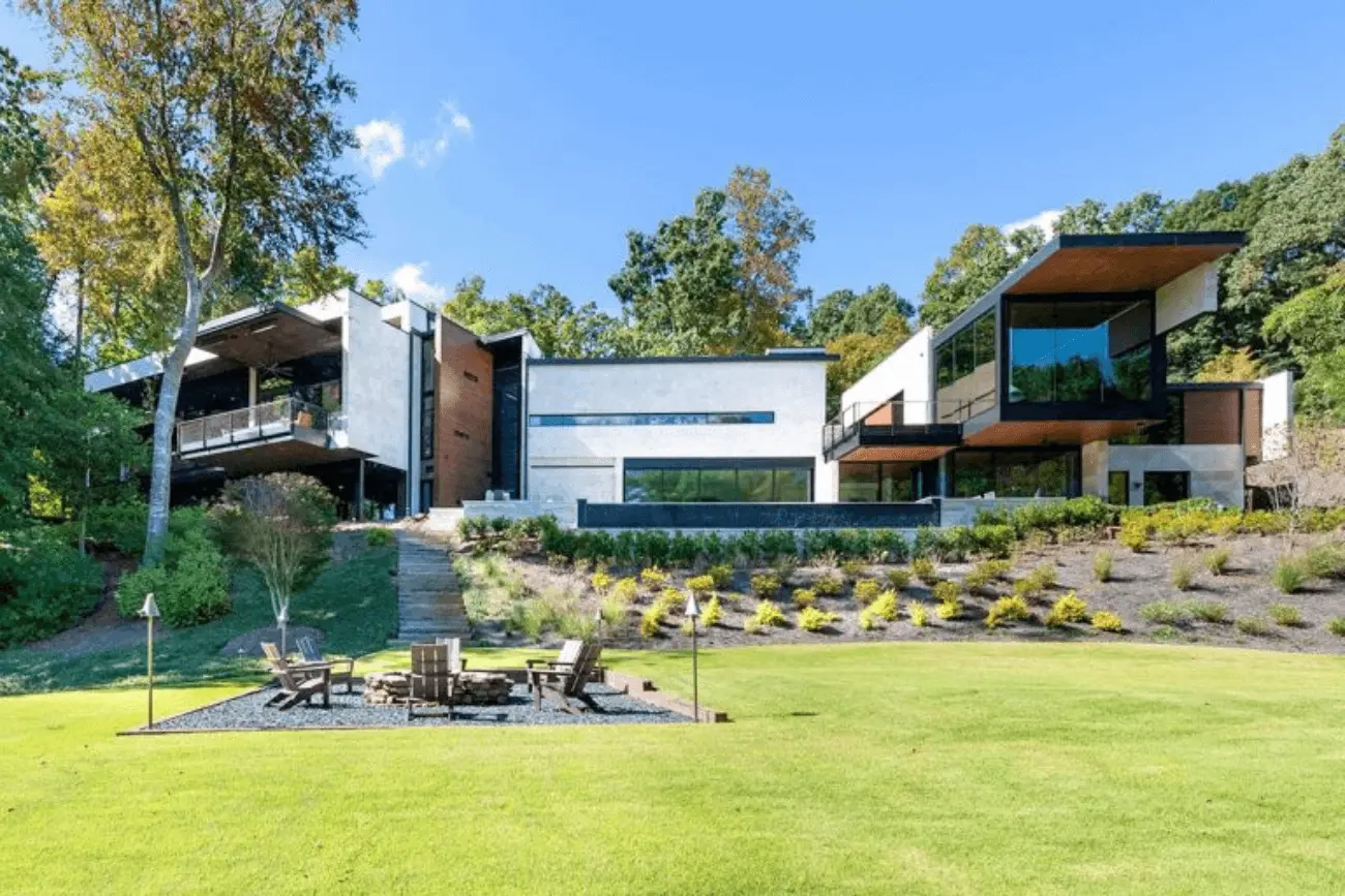 Record-Breaking High-End Estate Auctions Around the World